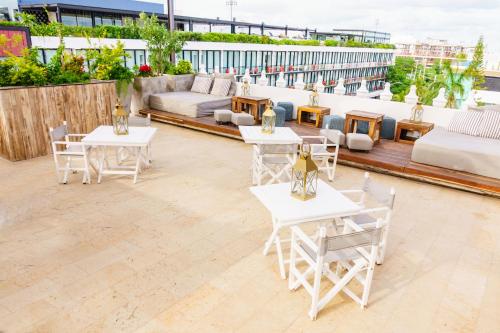 be playa hotel boutique and rooftop bar