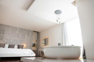 be playa hotel boutique and rooftop bar