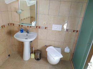 bucak apart hotel gocek and beach