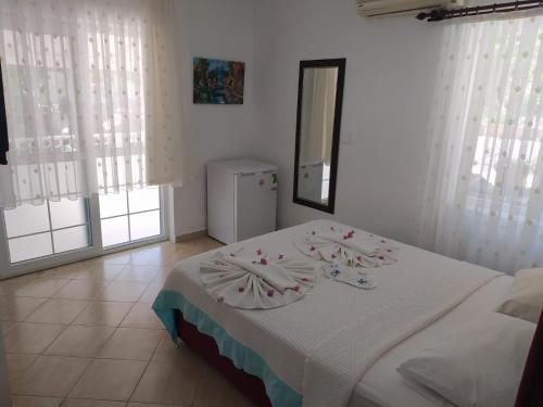 bucak apart hotel gocek and beach