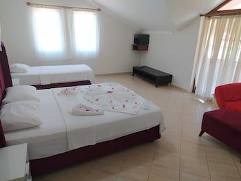 bucak apart hotel gocek and beach