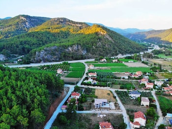 bucak apart hotel gocek and beach