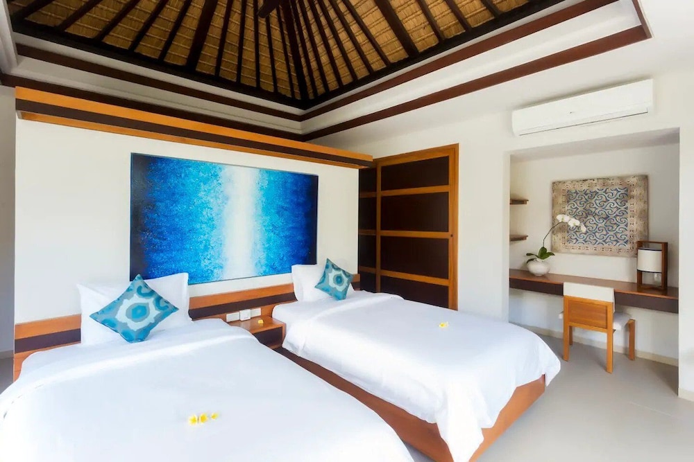 kedonganan beach villas