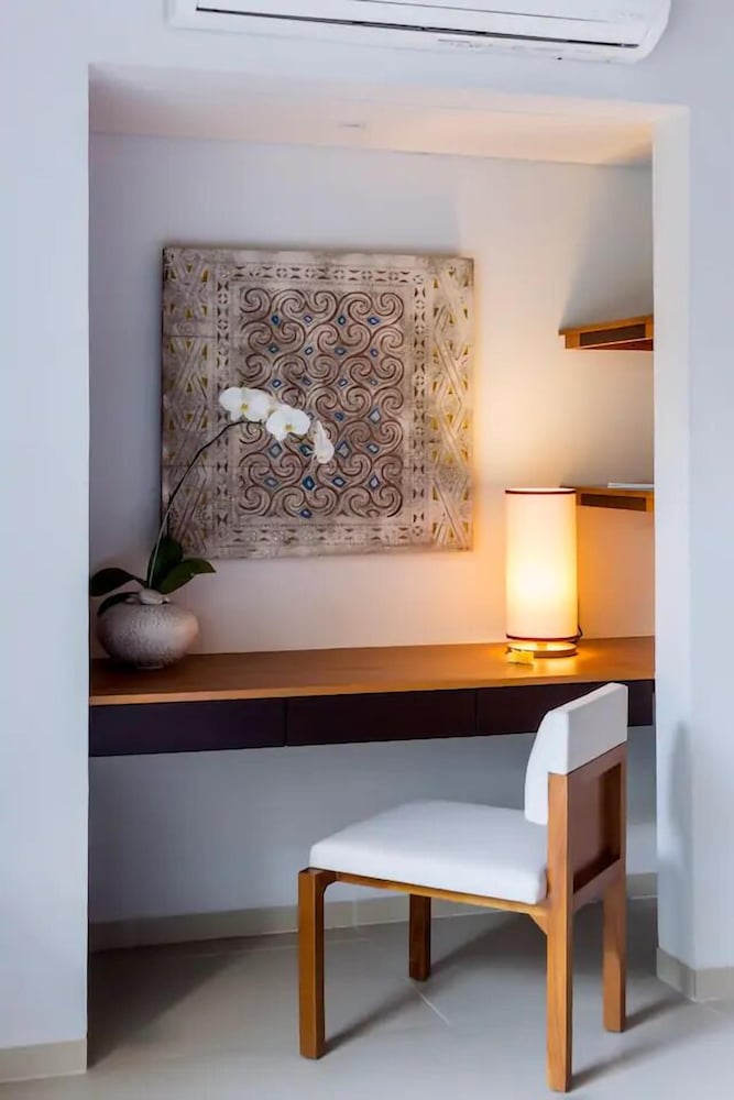 kedonganan beach villas