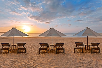 kedonganan beach villas