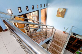 Nabhan Homestay,Bulusari Sarigono Pagerharjo Samigaluh Kabupaten Kulon Progo Daerah Istimewa Yogyakarta 55673,0 star