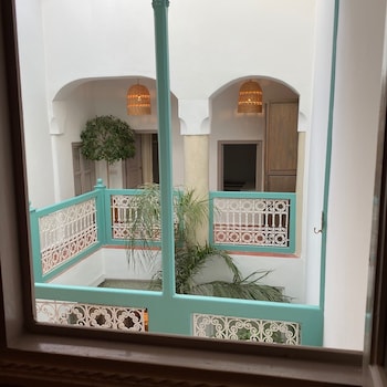 riad ajarif by riad tawargit