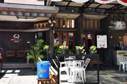 dinnar homestay syariah gayungan redpartner