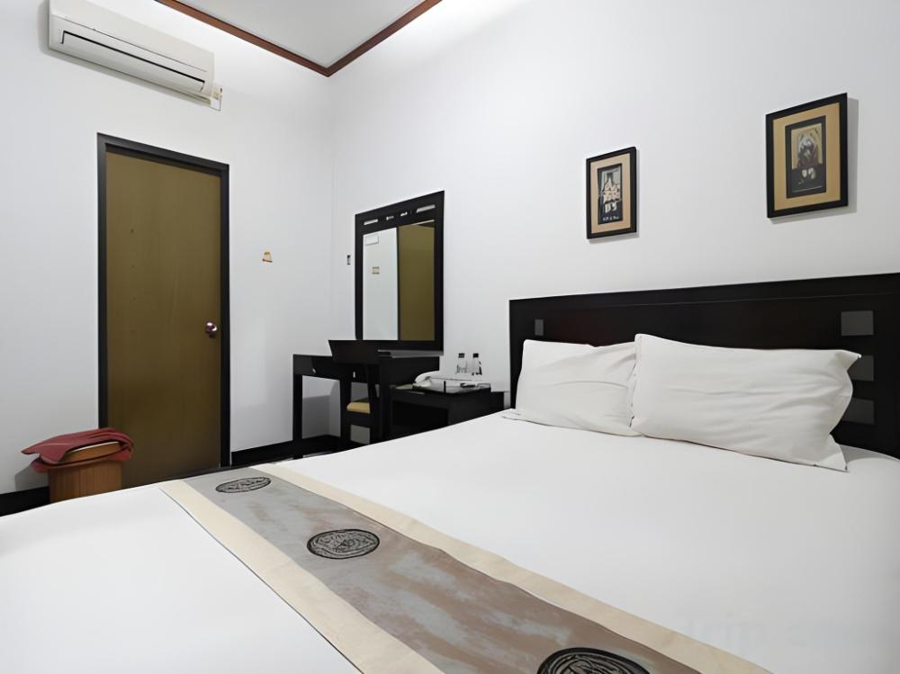 dinnar homestay syariah gayungan redpartner
