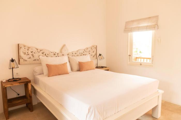 the room padang padang