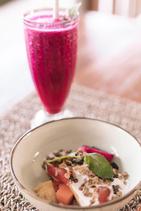 the room padang padang