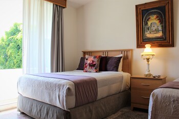 santo refugio heritage hotel