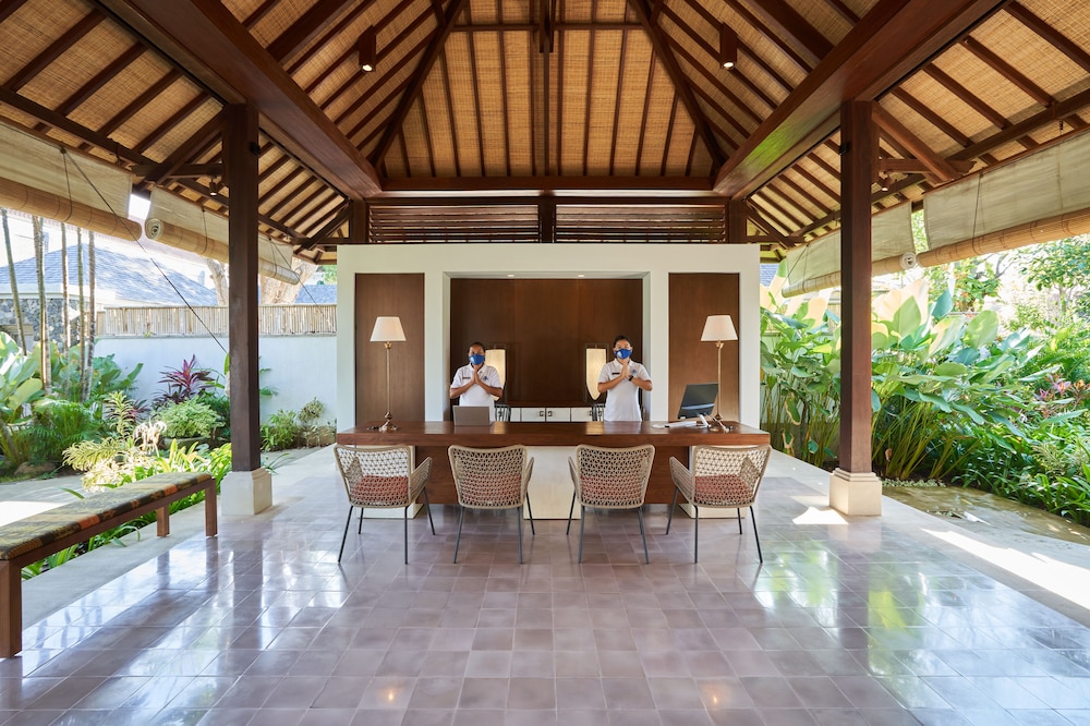 sudamala resort komodo labuan bajo