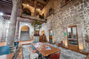 oyo hostal mich