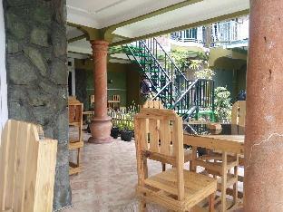 waroeng transit and depary homestay