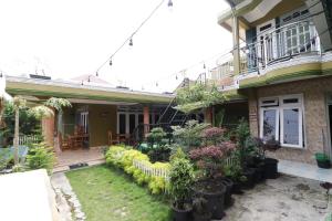 waroeng transit and depary homestay