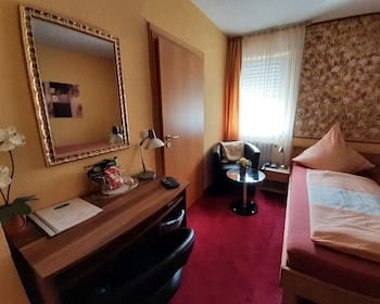 Hotel Landhaus Effeld,Dorfstraße 5 41849 Wassenberg Nordrhein-Westfalen,3.5 star