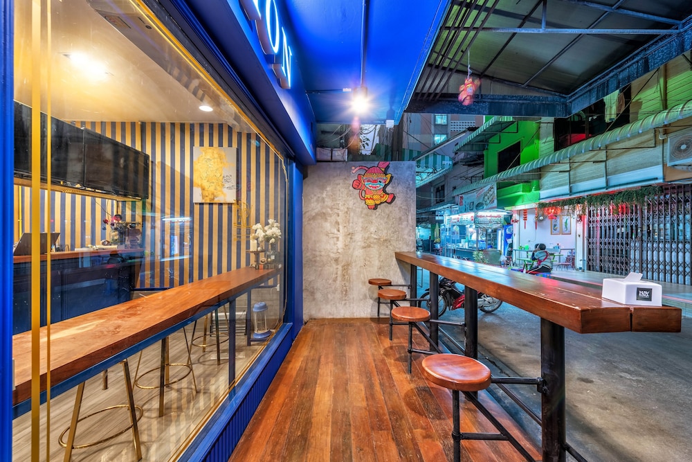 happy station bangkok