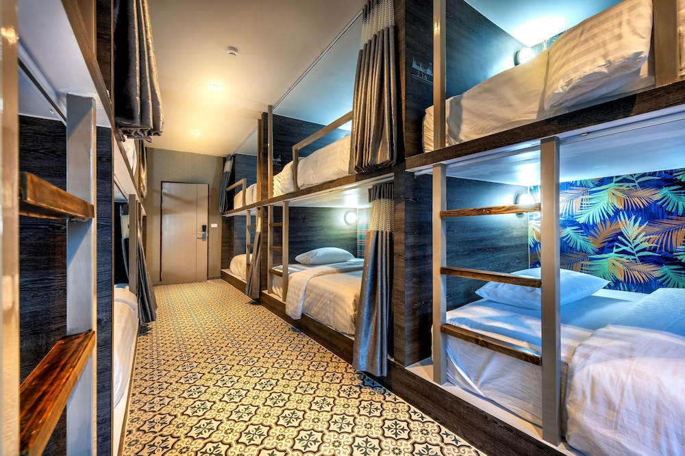 happy station bangkok