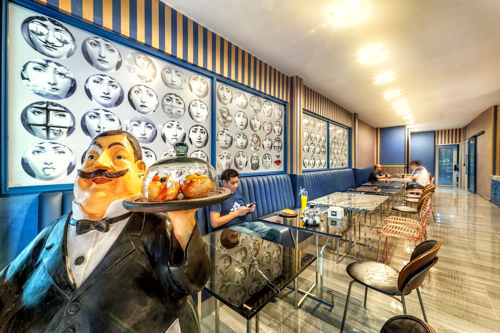 happy station bangkok