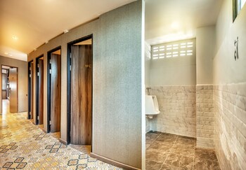 happy station bangkok