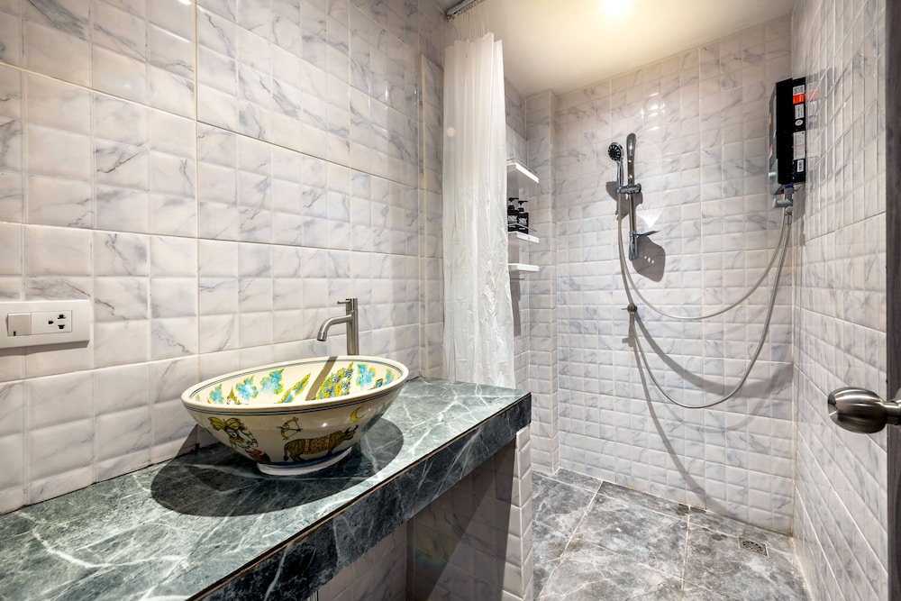 happy station bangkok