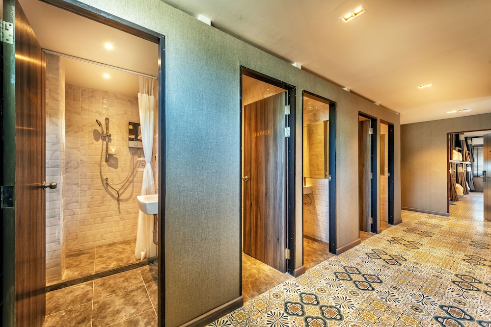 happy station bangkok