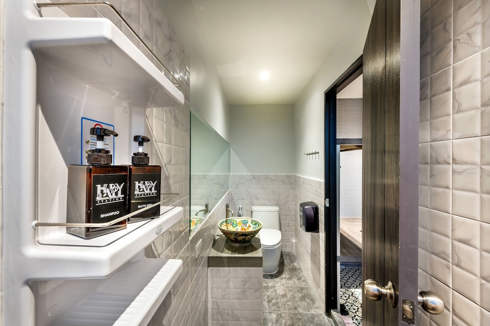 happy station bangkok