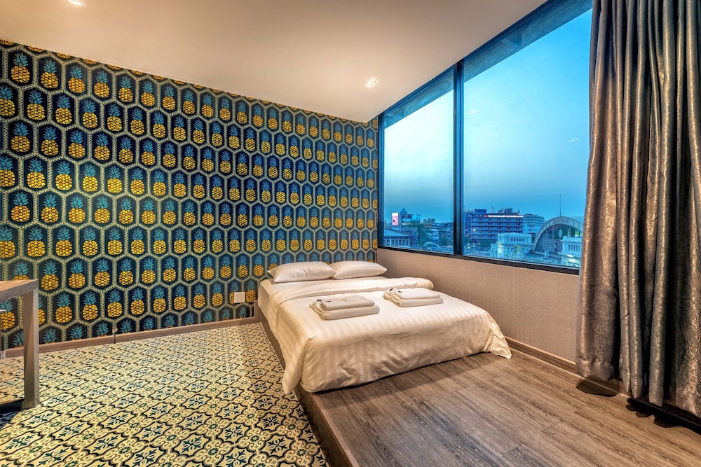 happy station bangkok