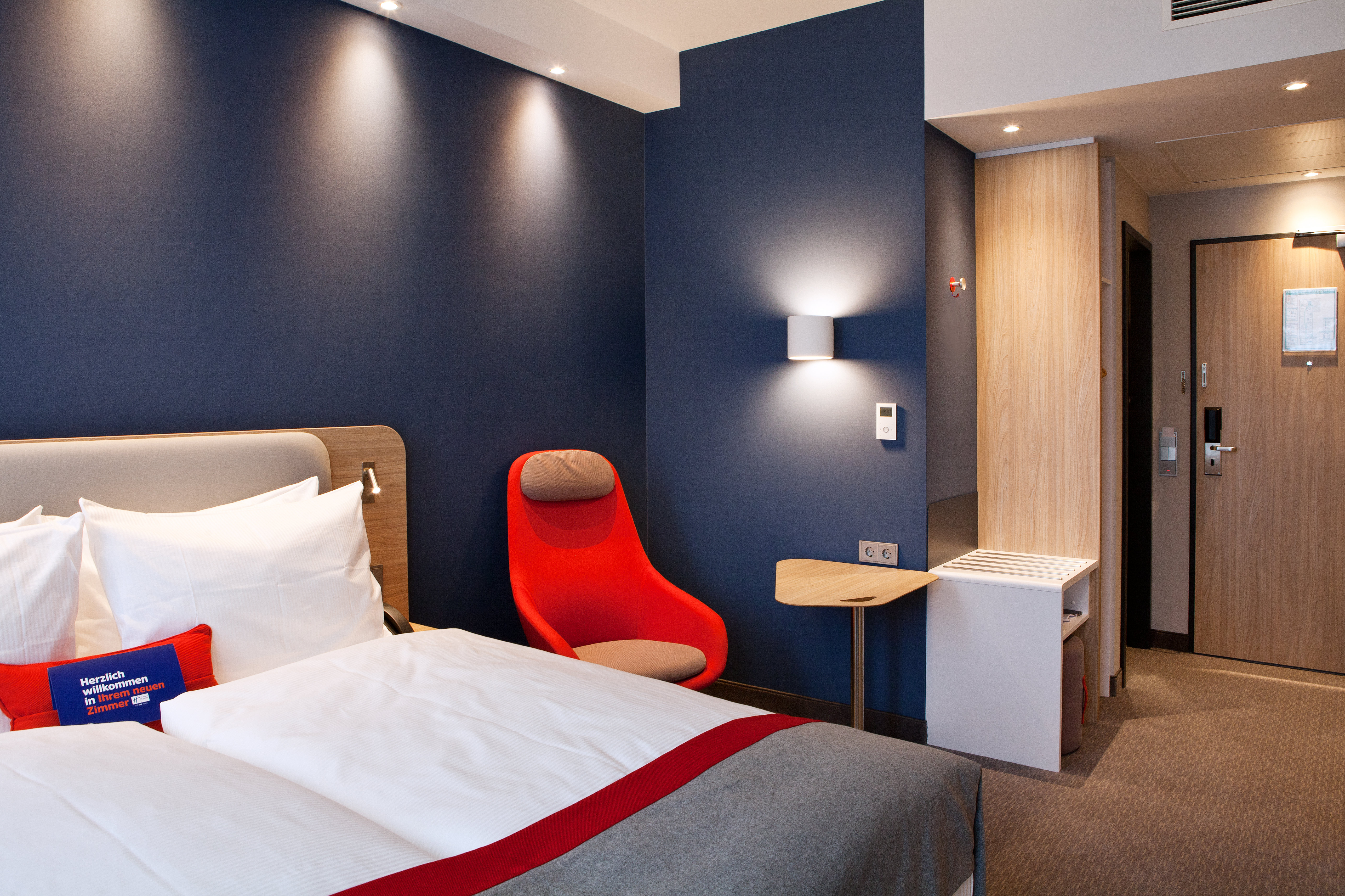 holiday inn express sindelfingen an ihg hotel