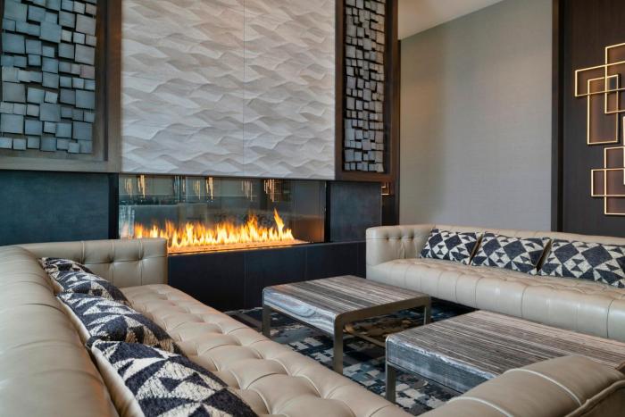 holiday inn express boston logan airport revere