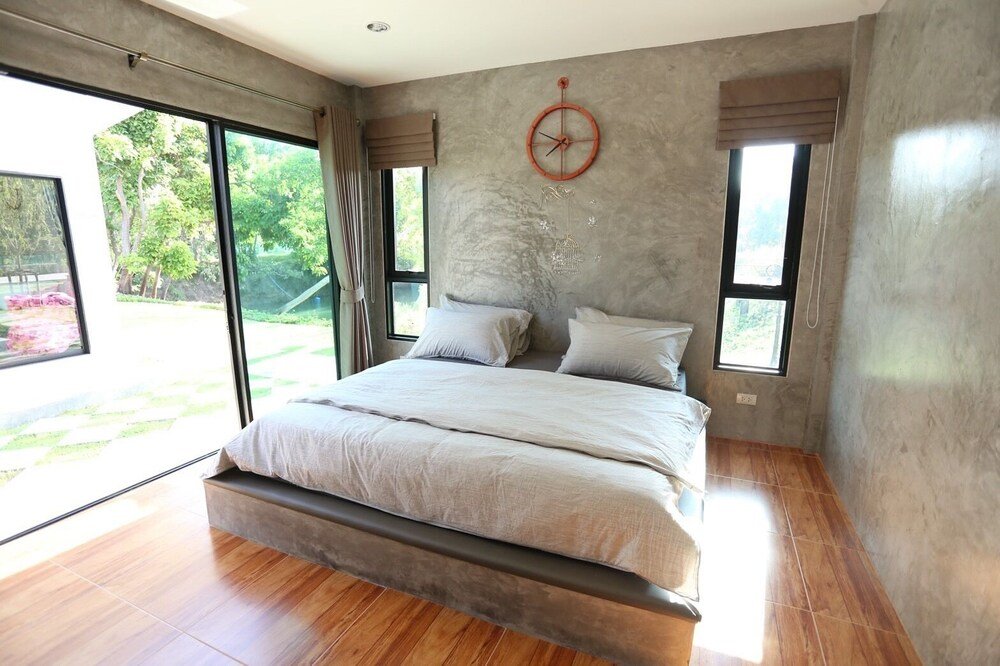 p loft farm