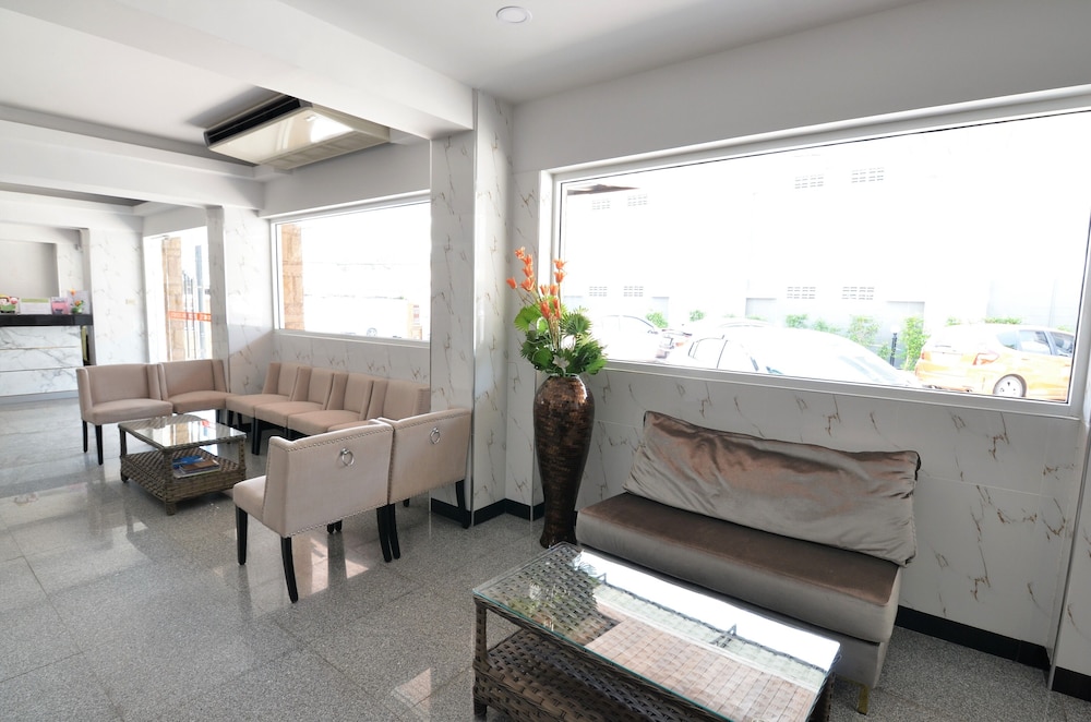 station 203 hotel