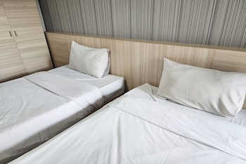 station 203 hotel