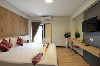station 203 hotel
