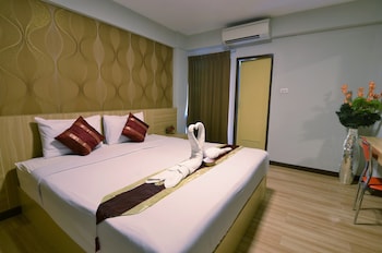 station 203 hotel