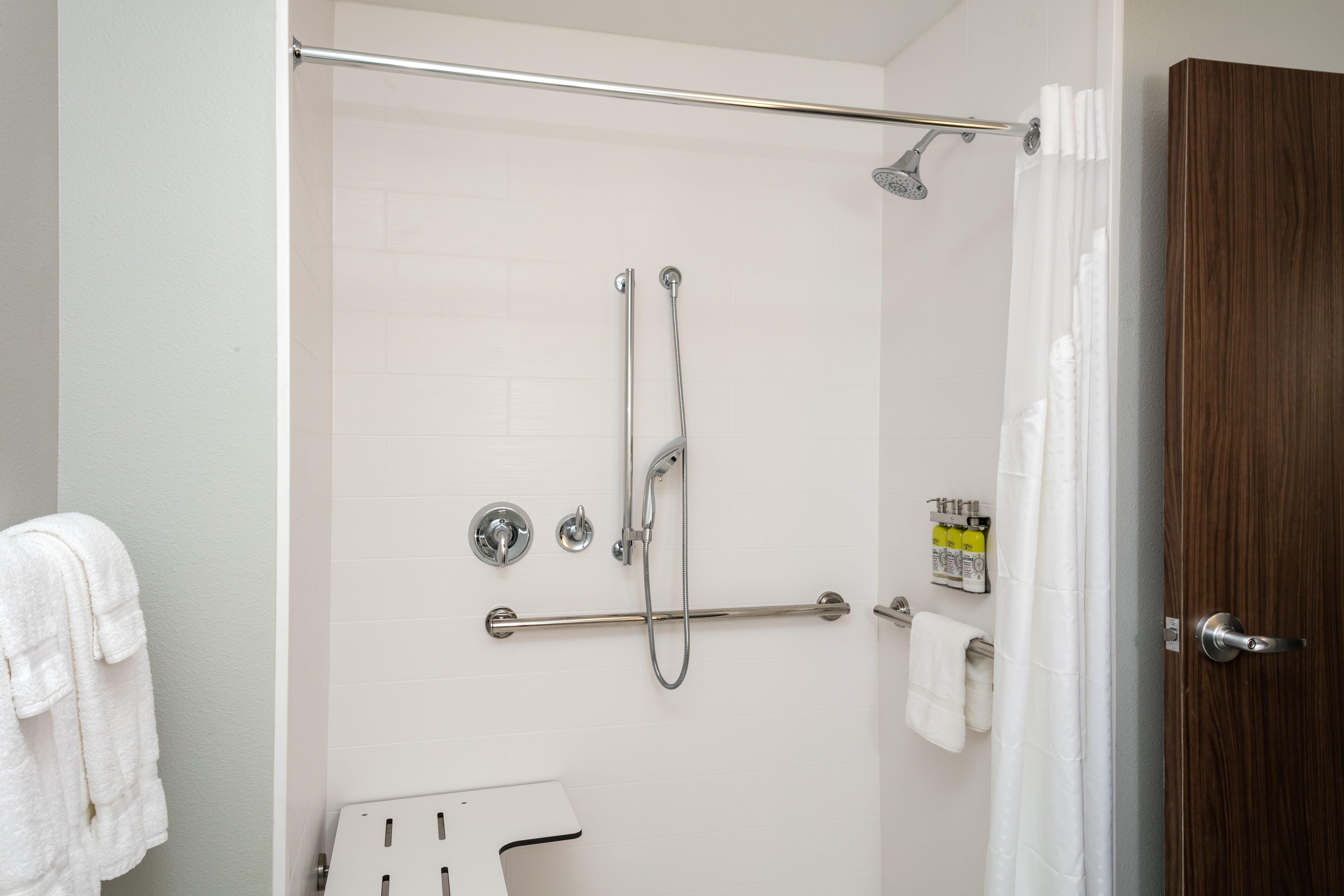 holiday inn express and suites bend south an ihg hotel
