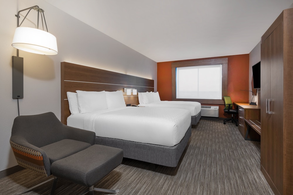 holiday inn express and suites colorado springs i 25