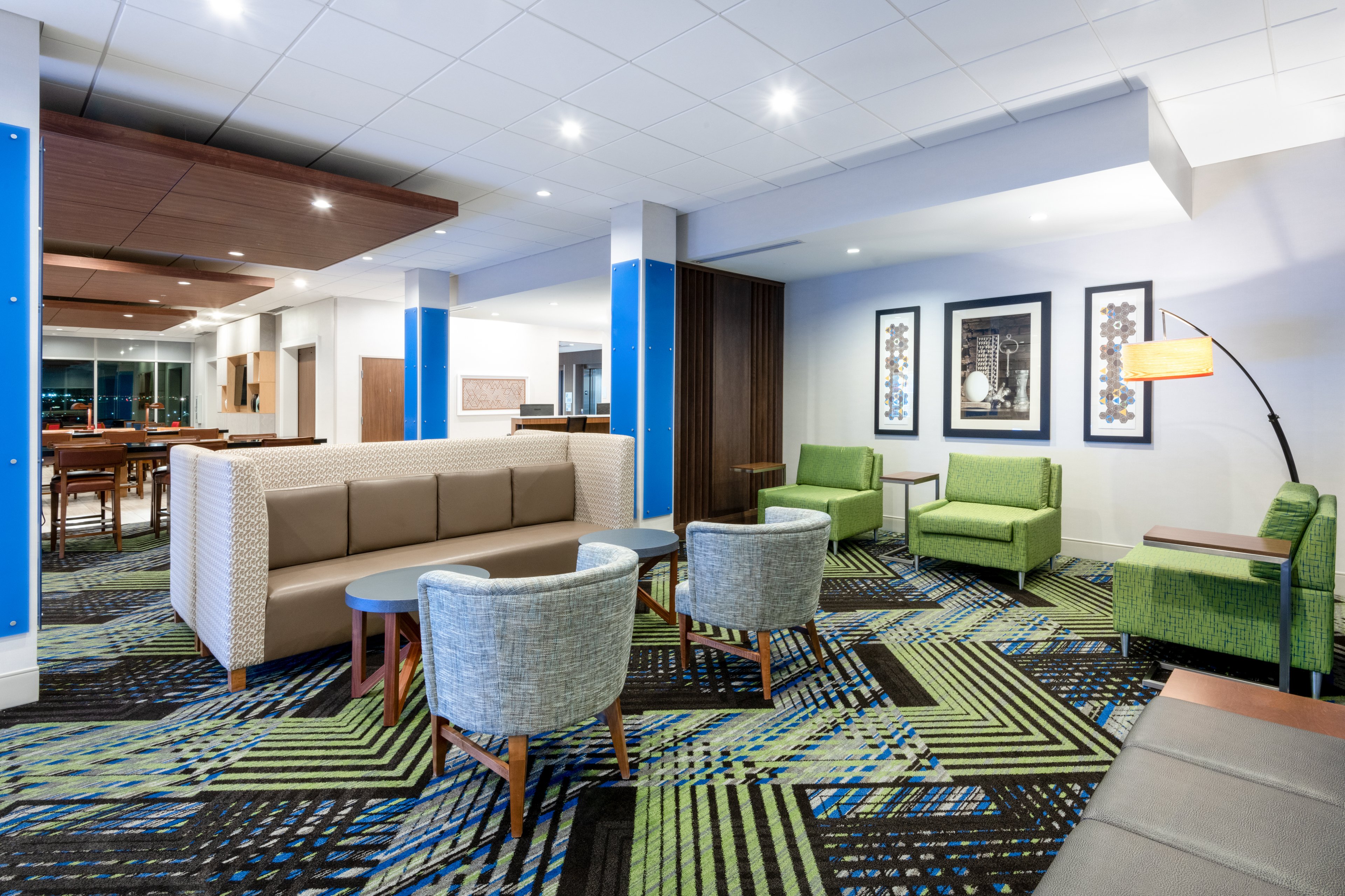 holiday inn express and suites colorado springs i 25
