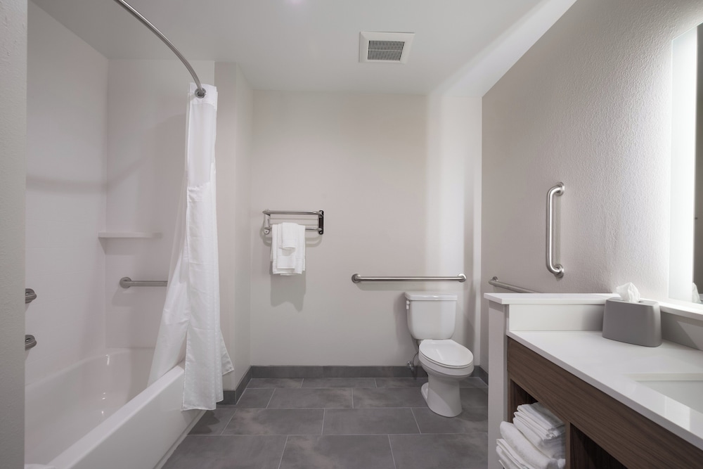 holiday inn express and suites hoffman estates