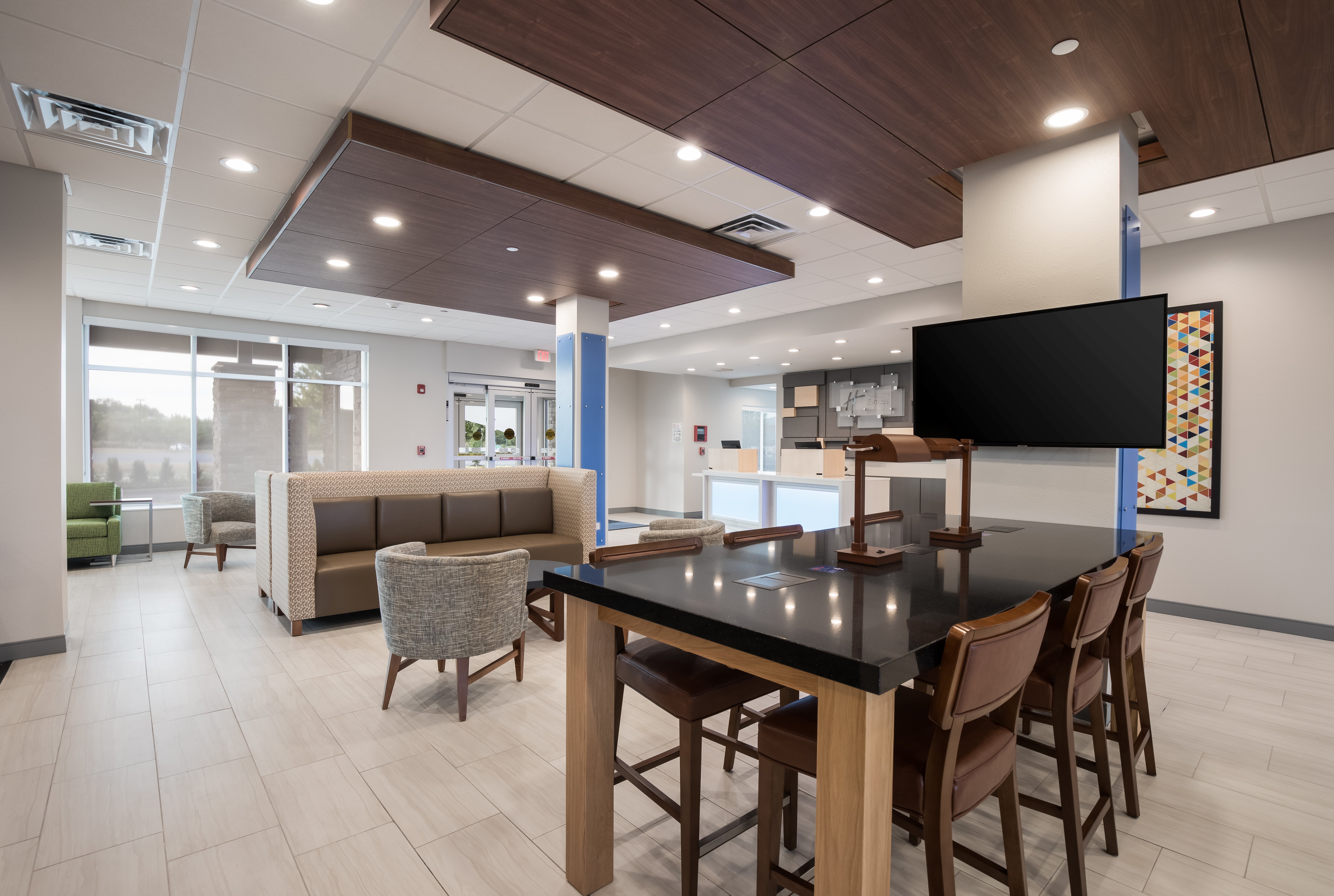 holiday inn express and suites hoffman estates