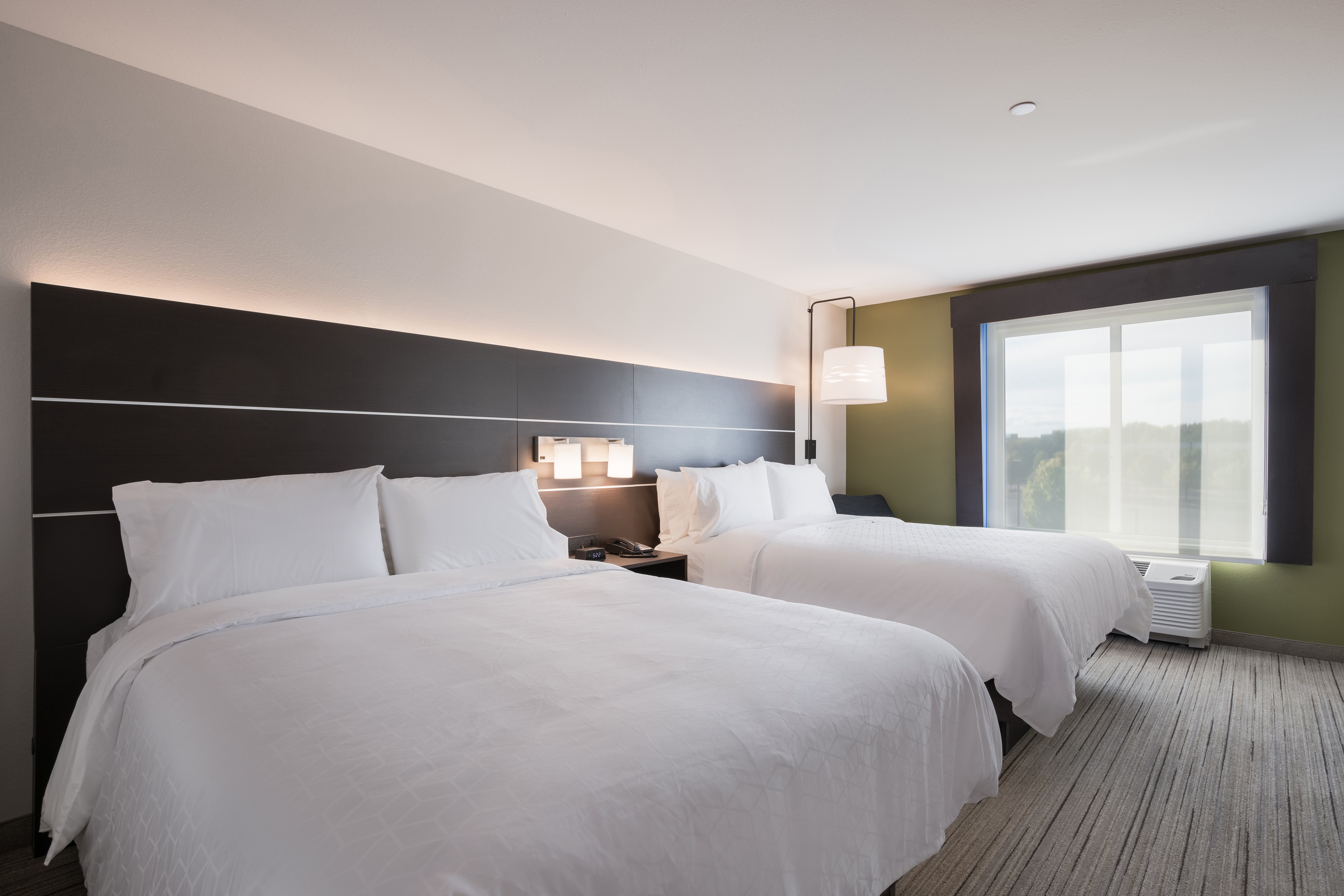 holiday inn express and suites hoffman estates