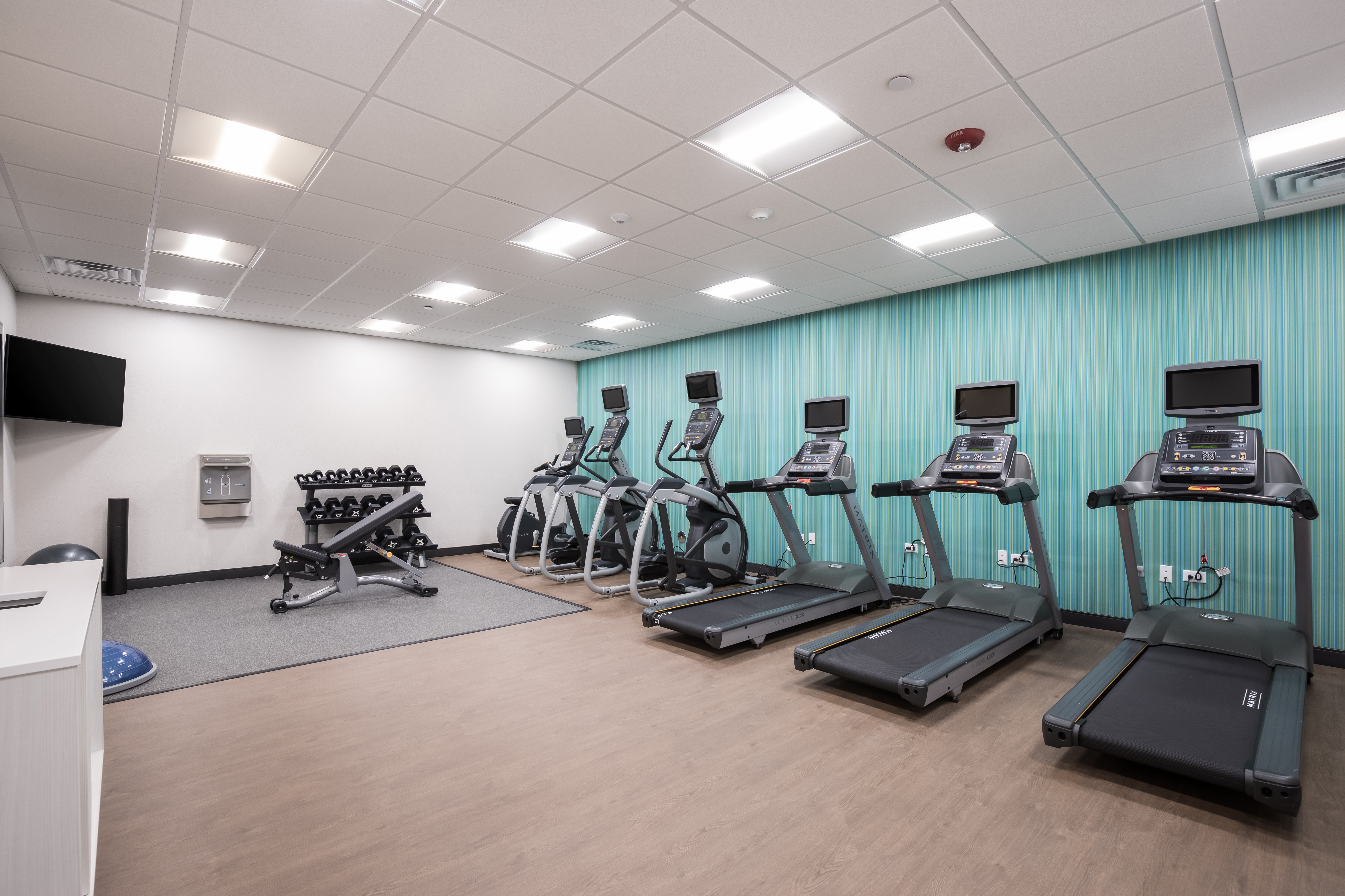 holiday inn express and suites hoffman estates