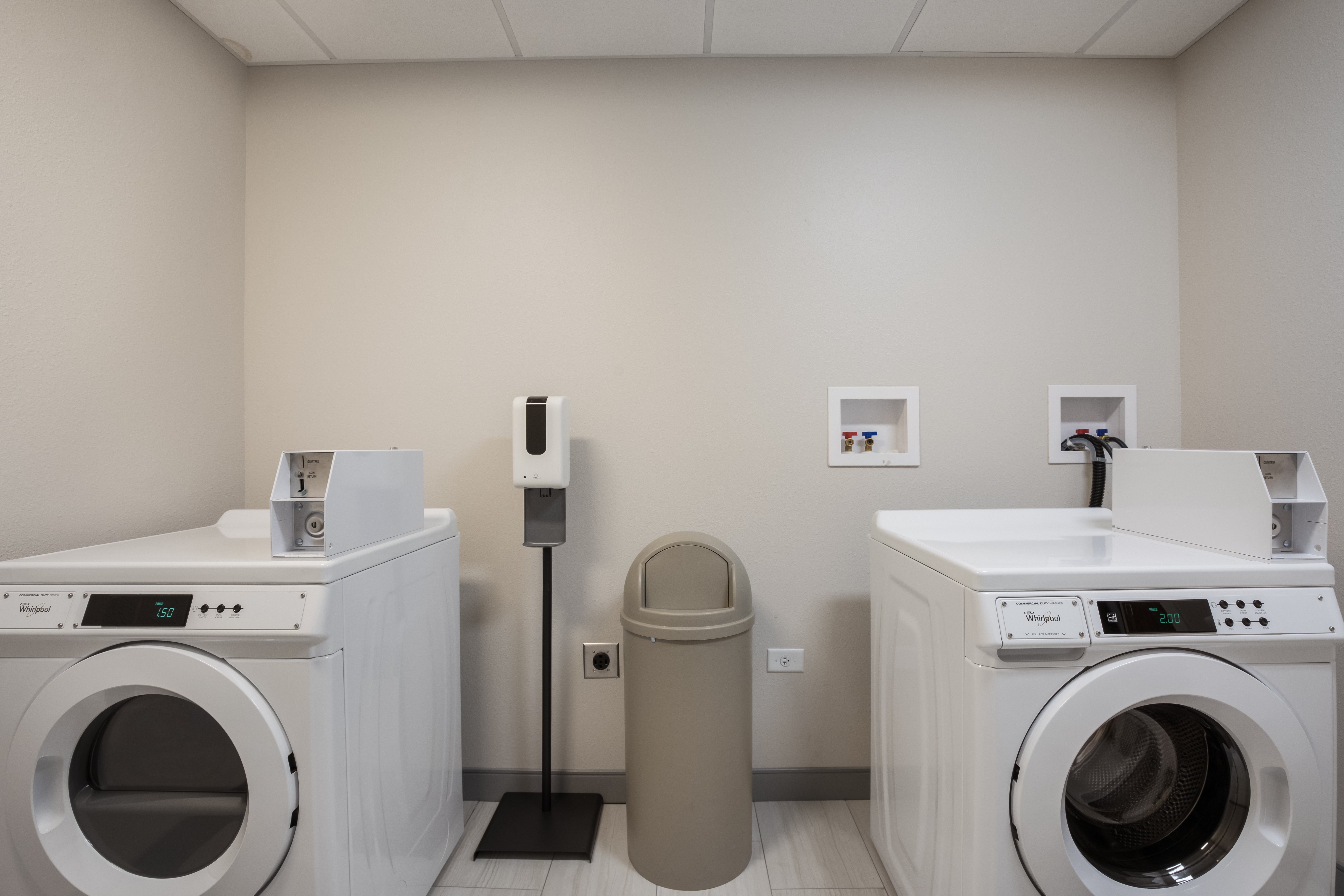 holiday inn express and suites hoffman estates