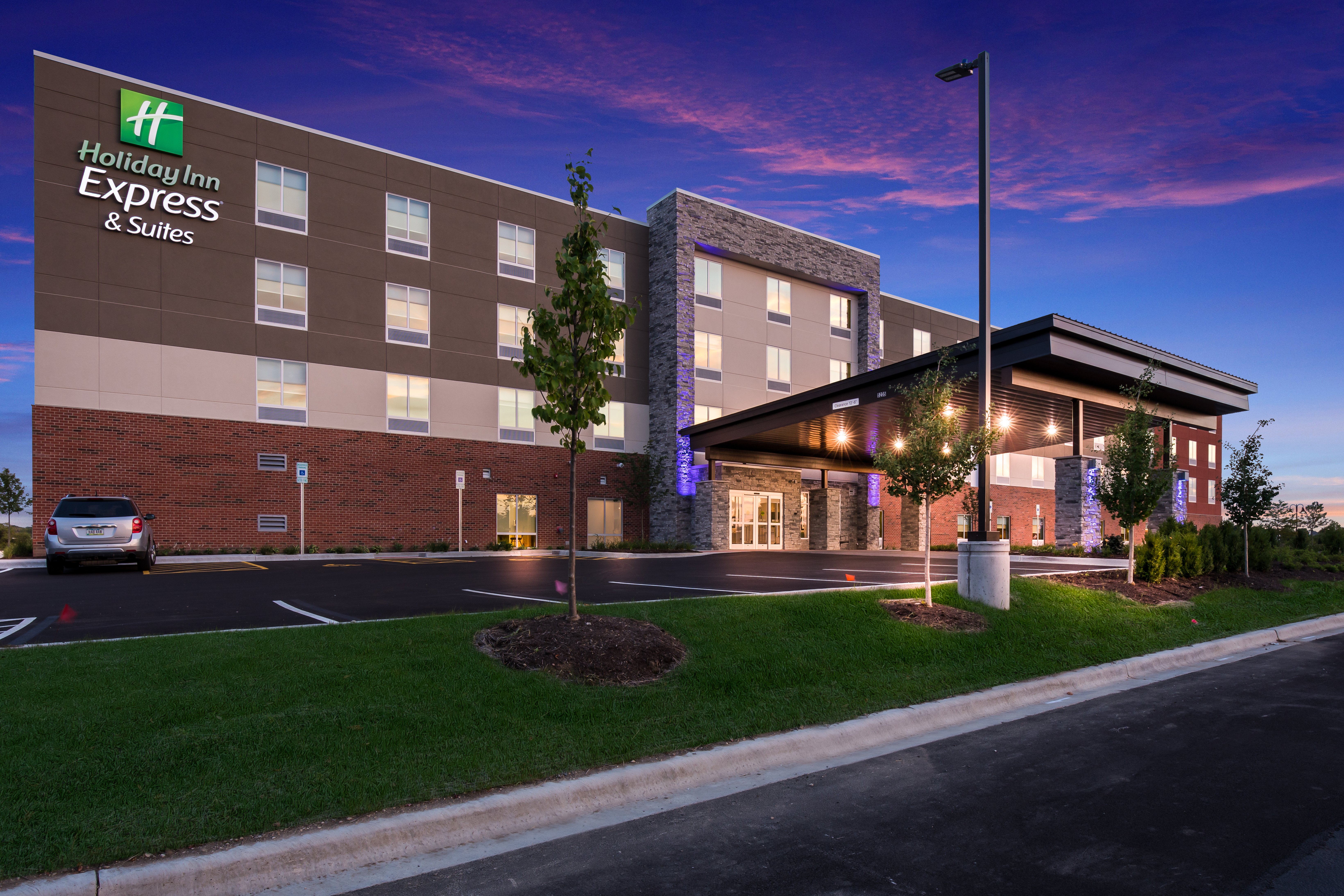 holiday inn express and suites hoffman estates