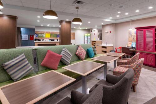 home2 suites raynham taunton ma
