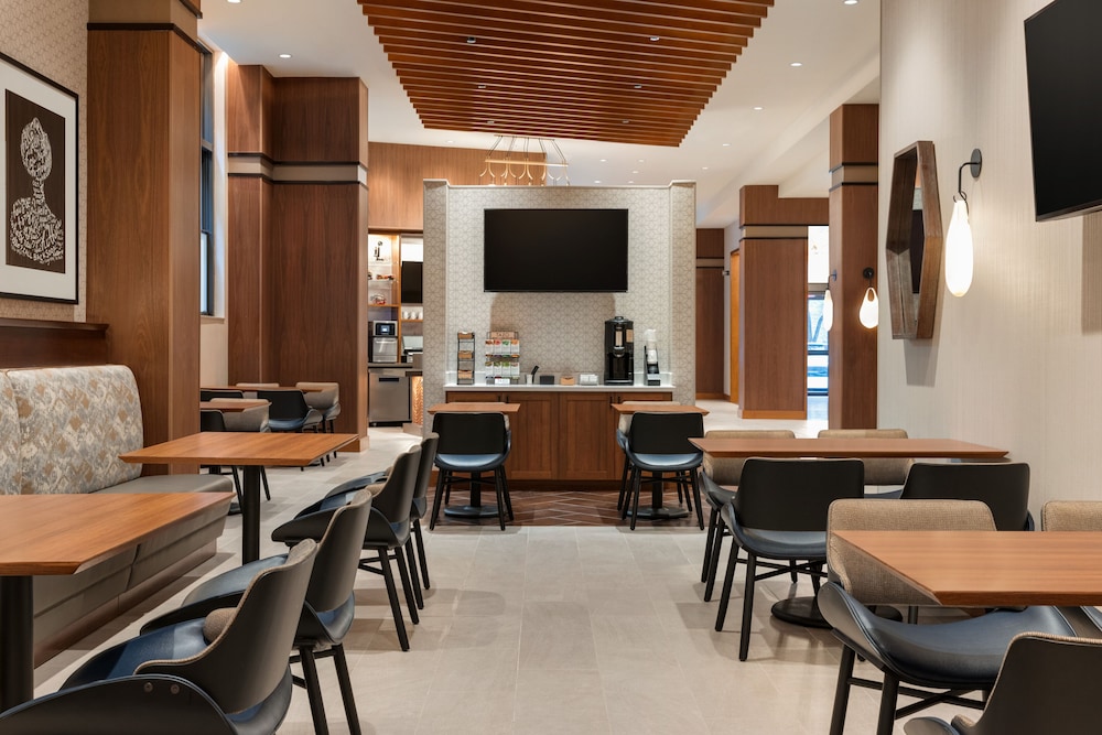 hyatt place houston downtown