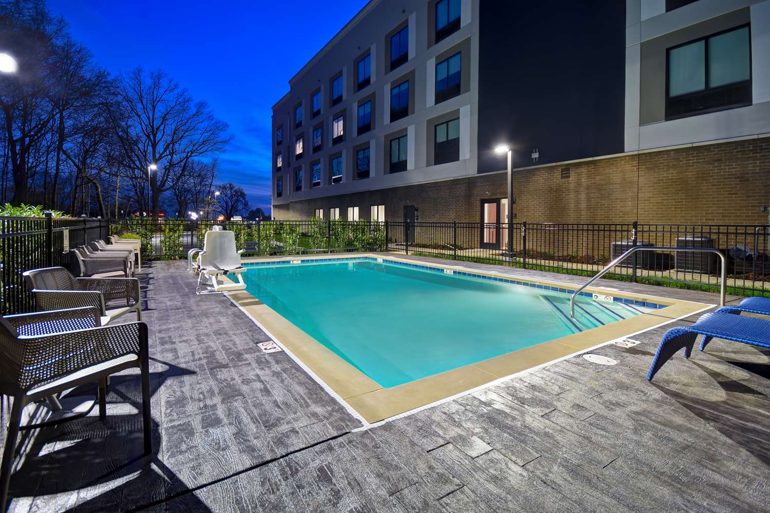 hampton inn pleasant view tn