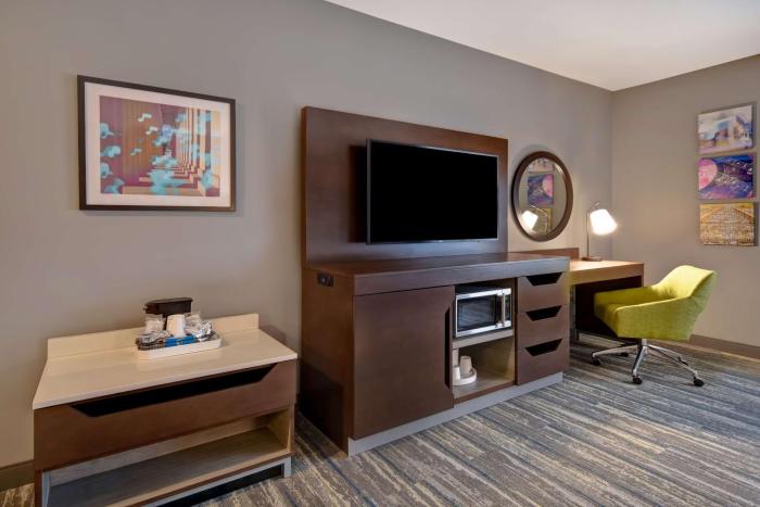hampton inn pleasant view tn