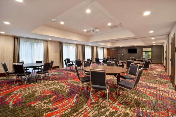 hampton inn pleasant view tn
